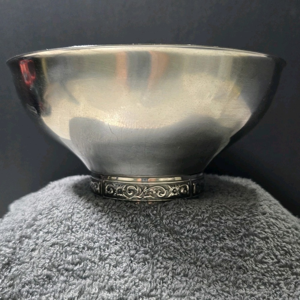 Vtg International Silver Decorator Series SS 18-8 Pedestal Serving Bowl 7.5x3.5